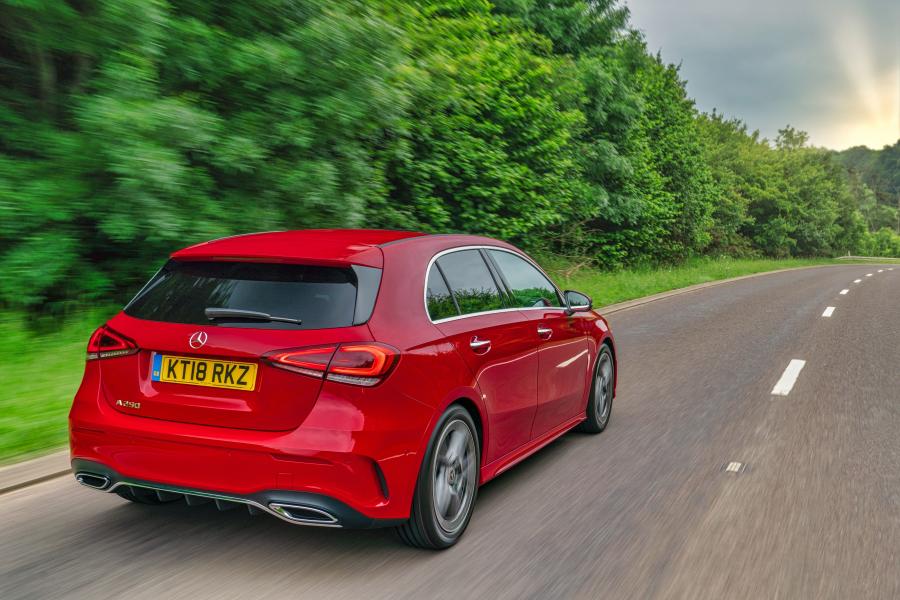  Mercedes-Benz A250 AMG Line (W177) 2018 года  (UK) (фото 3 из 13)
